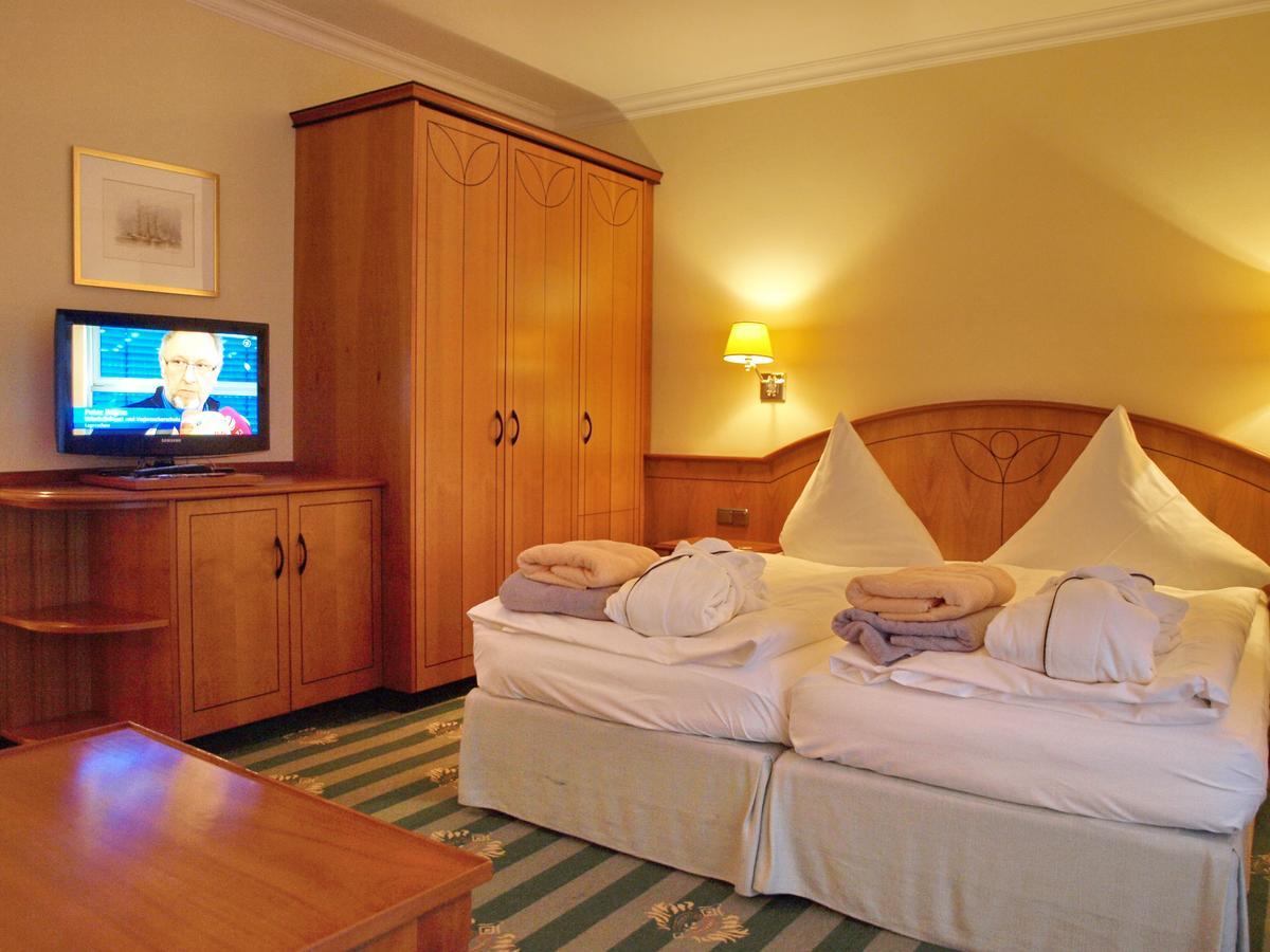 Ringhotel Strandblick Ostseebad Kühlungsborn Exteriör bild
